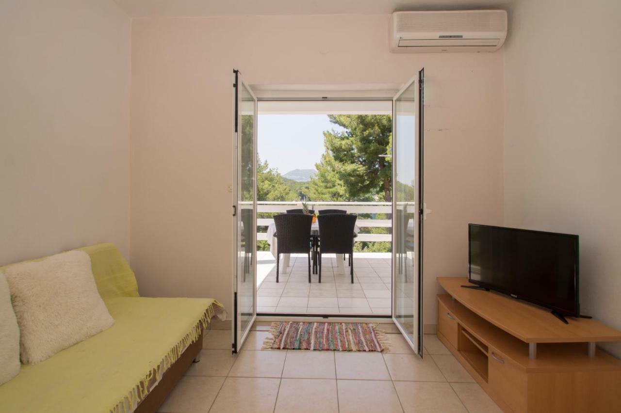 Vita Apartments Zrnovo Exterior foto