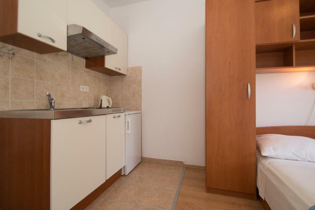 Vita Apartments Zrnovo Exterior foto