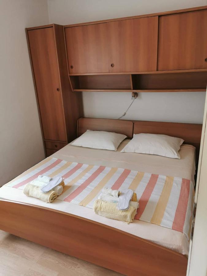 Vita Apartments Zrnovo Exterior foto